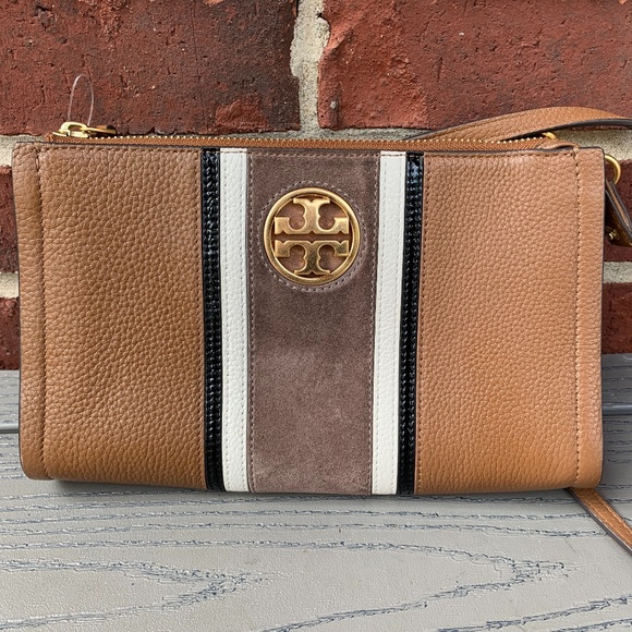 Tory Burch Carson Stripe Leather Crossbody Bag - Picture 2 of 12